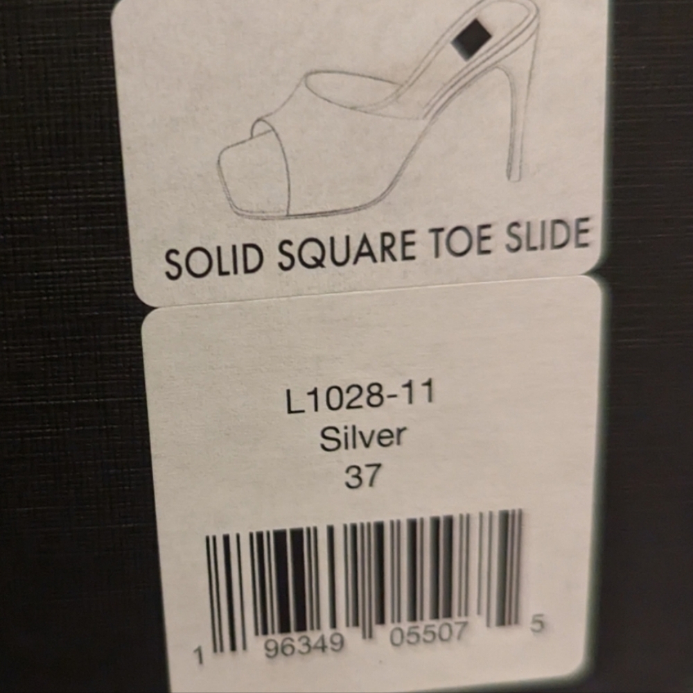 LITA by CIARA Solid Square Toe Slide  Sandal in Sand, & Black NWT - Picture 12 of 12